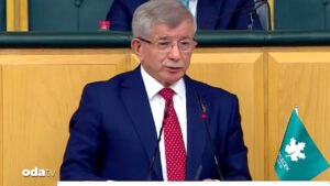ahmet davutoglundan ozgur ozele rus ucagi cevabi yarismak icin degil guven vermek icin dedim pf4N9aZc.jpg