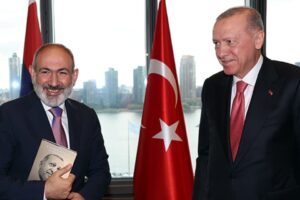 pasinyan turkiye sinirini acmaya calisiyoruz JMEWvu9p.jpg