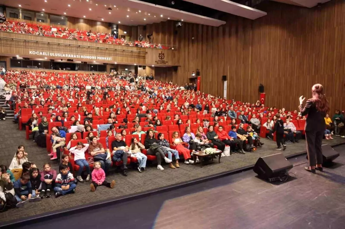 sermin yasardan turkcenin zenginligi uzerine dusundurucu soylesi 3SRQeSd7.jpg