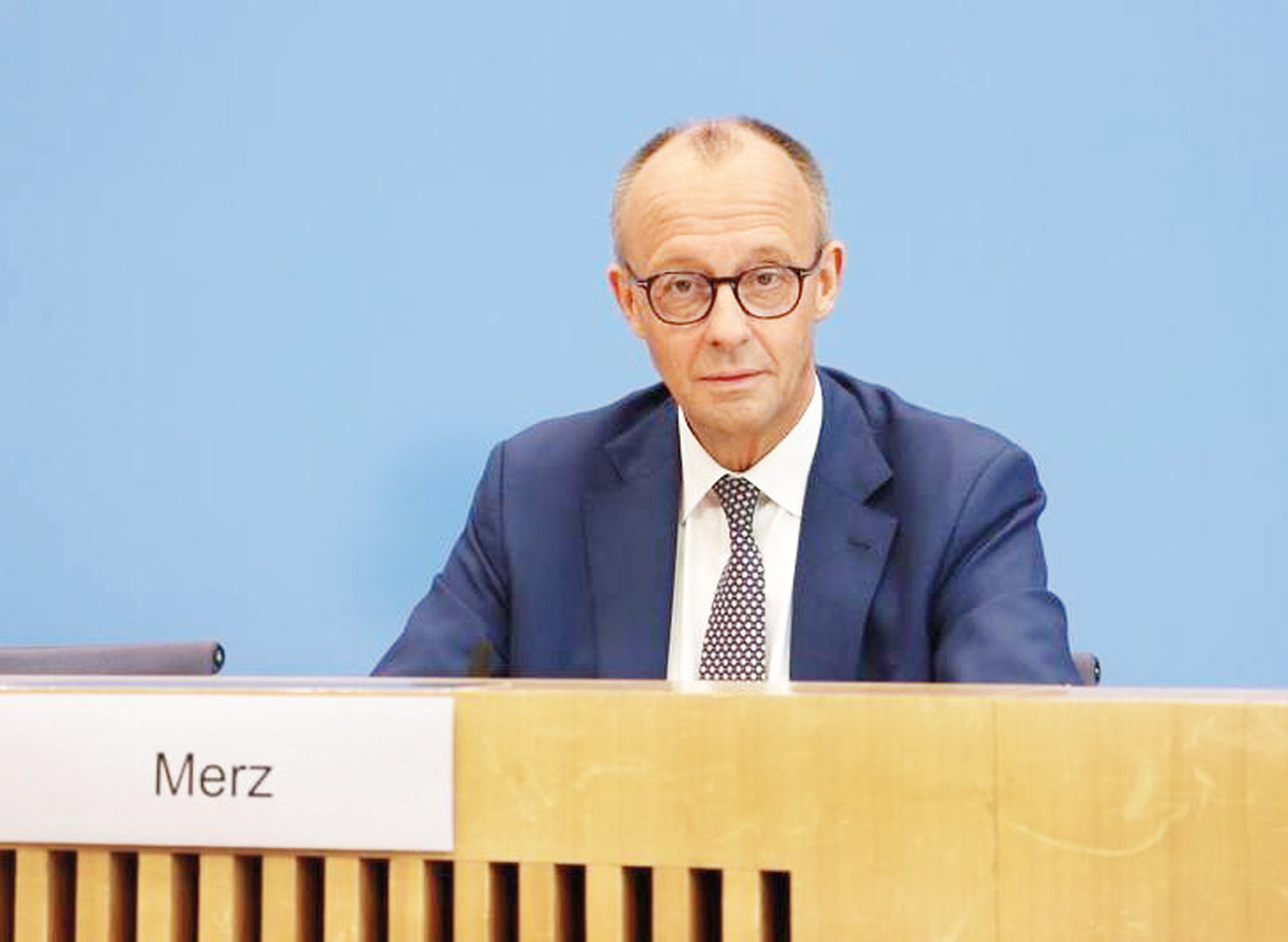 almanyada gunun konusu suriyeliler gitsin tartismasi alevlendi TS8xE1yc.jpg