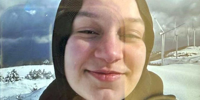 enkazdan kurtarilan dilaraya aci haber verildi XgC68usy.jpg