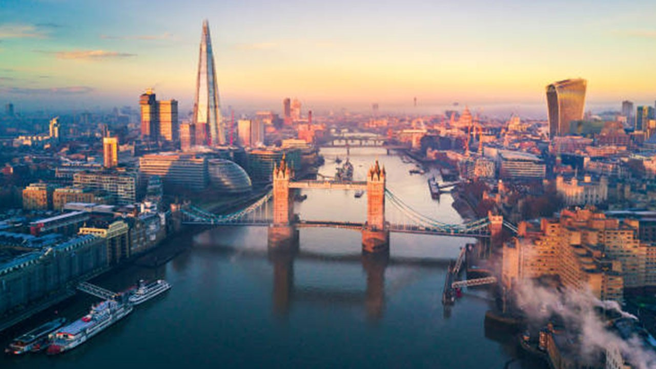 ingilterede israilin futboldan men edilmesi icin 25 bin imza toplandi k1kuf1aI.jpg